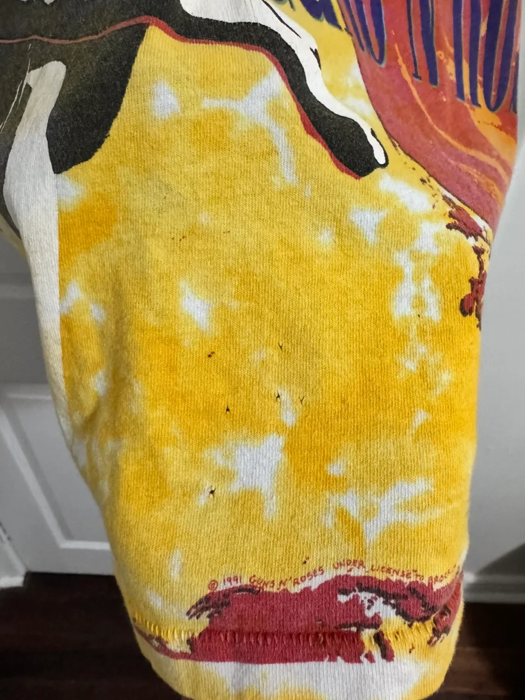 Vintage Guns N' Roses 1991-1992 Illusion Tour Tie-Dye T-Shirt image indicator(8)