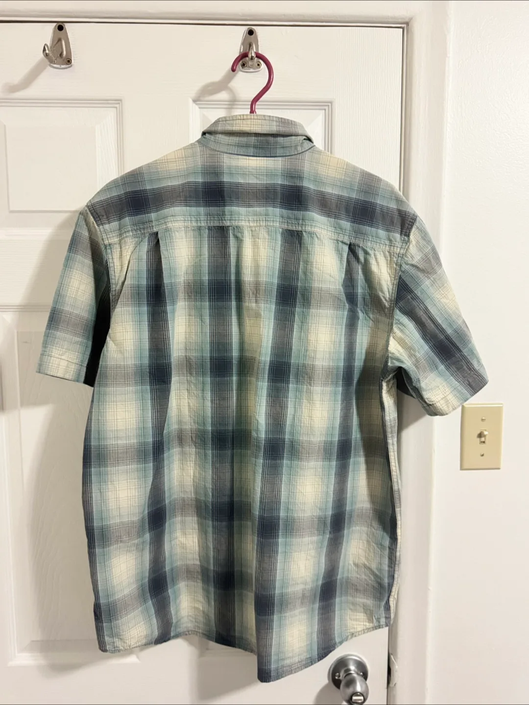 Carhartt Men's Relaxed Fit Plaid Short Sleeve Shirt - Size Large image indicator(6)