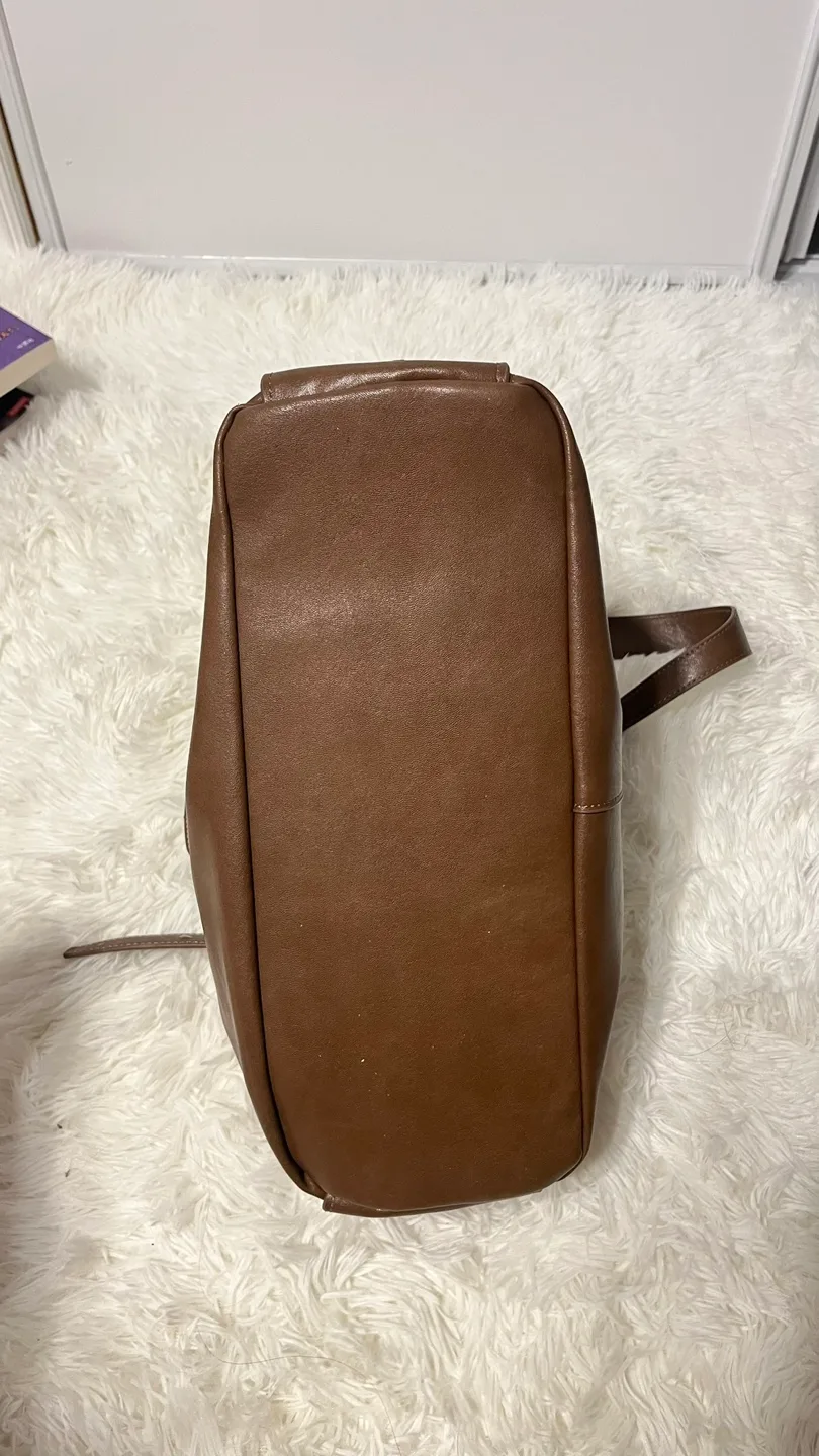 Brown Leather Shoulder Hobo Bag image indicator(5)
