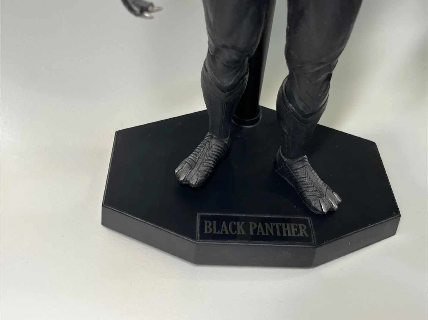 Black Panther Figure 1:6, 12” from Crazy Toys image indicator(2)