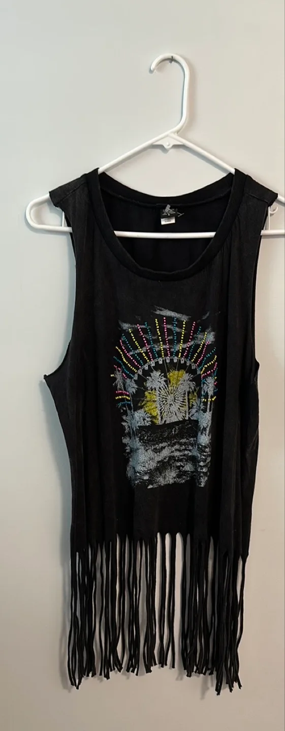 EUC Torrid Black Funky Fringed Crop Tank Top thumbnail