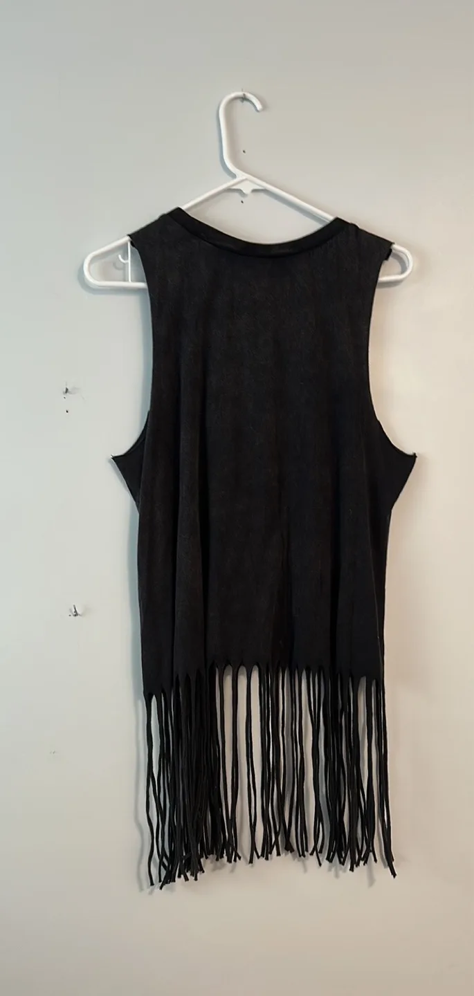 EUC Torrid Black Funky Fringed Crop Tank Top image indicator(4)