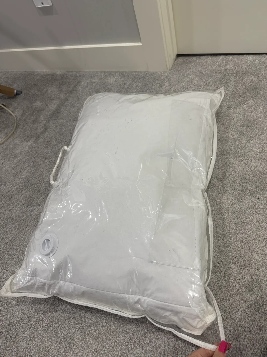 New Foundations Pillow - Vacuum Sealed image indicator(4)