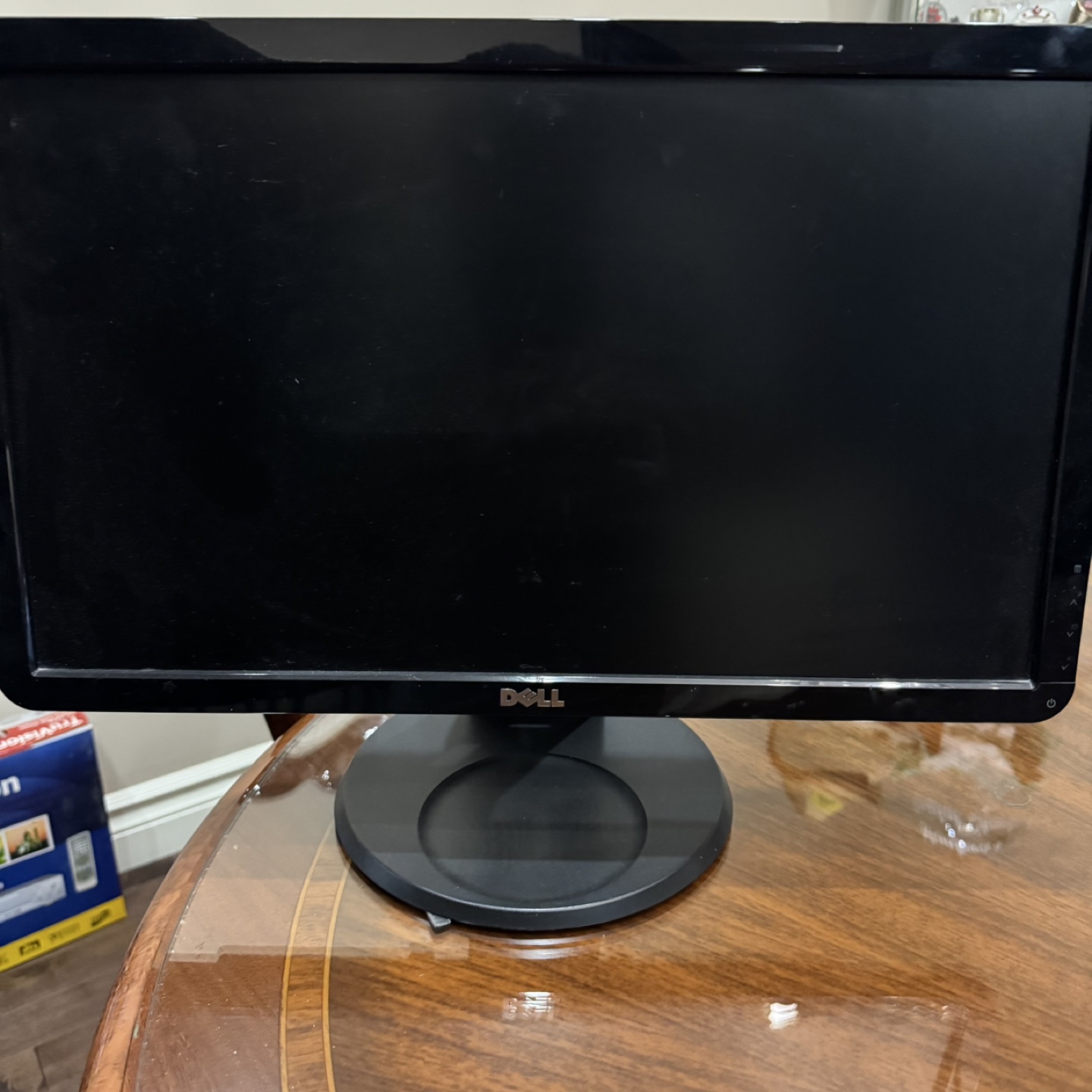 Dell 19" LCD Monitor - photo 2