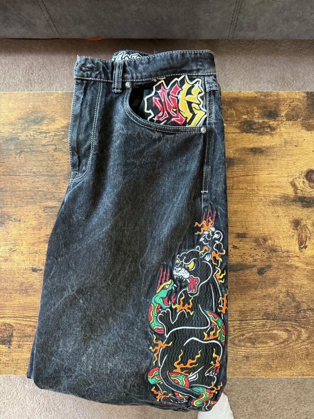 Brand new embroidered jeans - photo 2