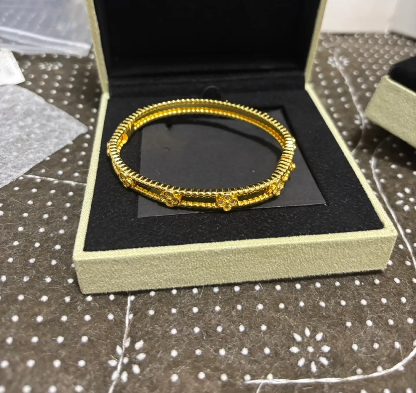 18K gold filled bracelet stack set image indicator(2)