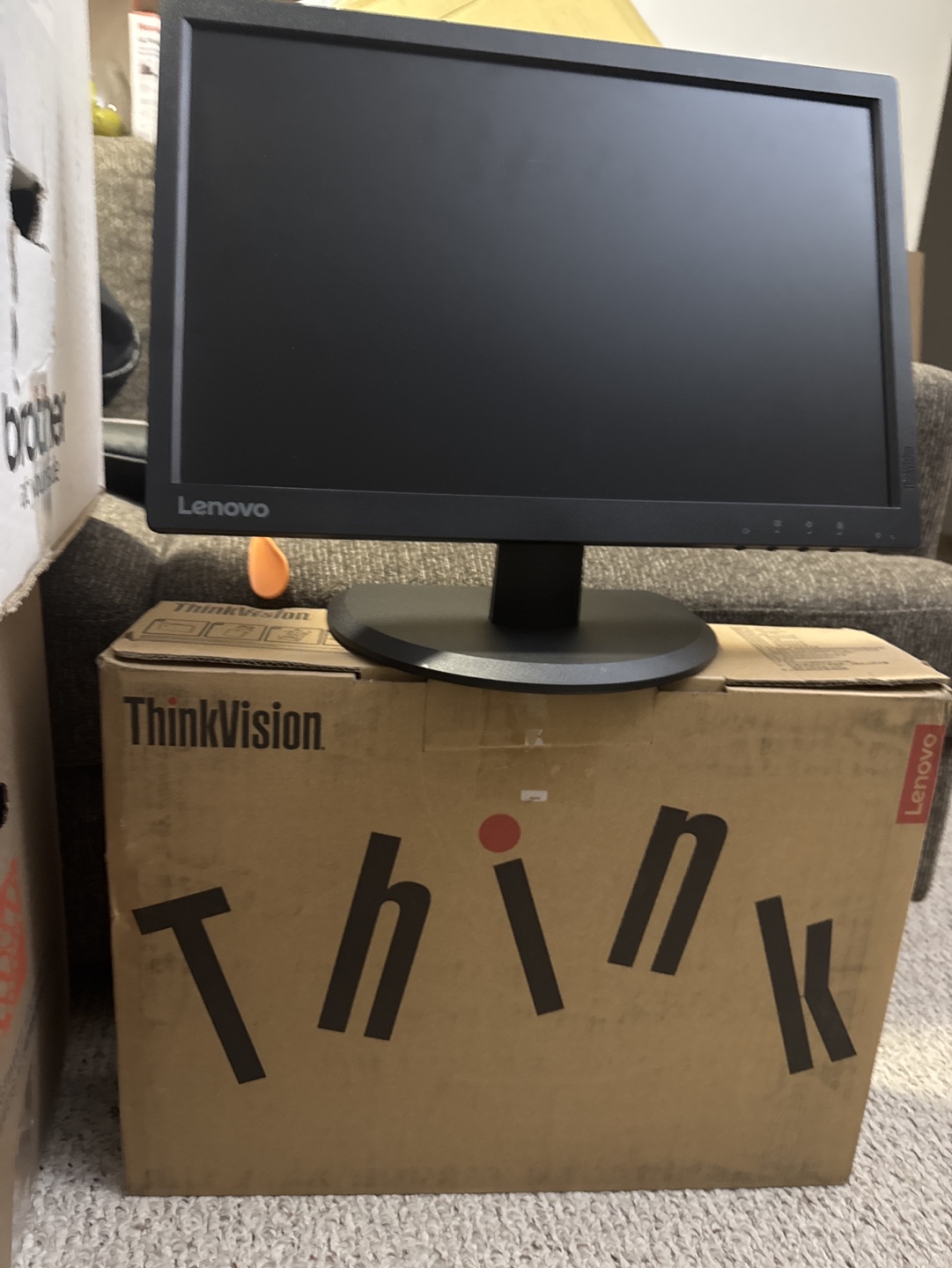 Lenovo ThinkVision Flat Panel Monitor LED Backlight - photo 2