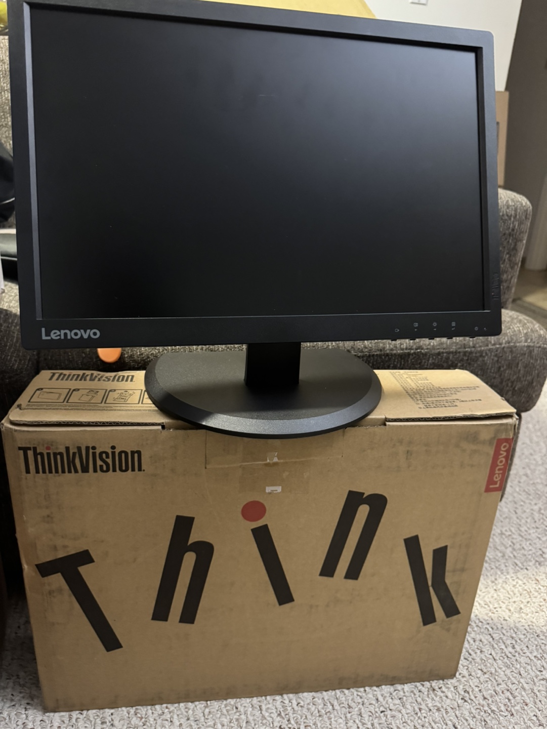 Lenovo ThinkVision Flat Panel Monitor LED Backlight - photo 3