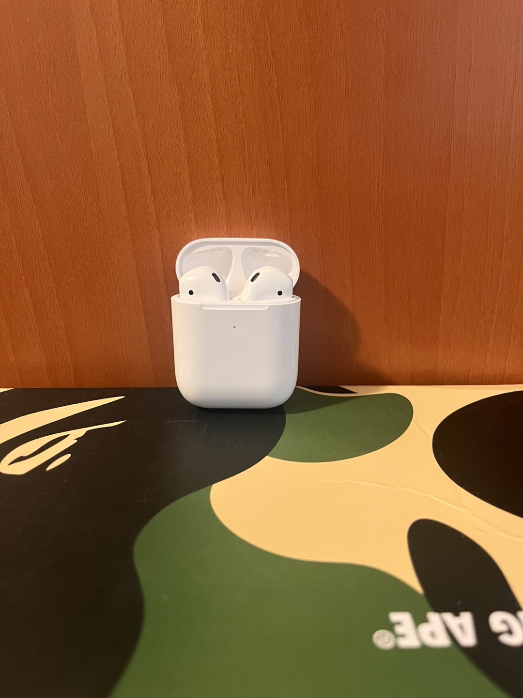 Apple AirPods - photo 4