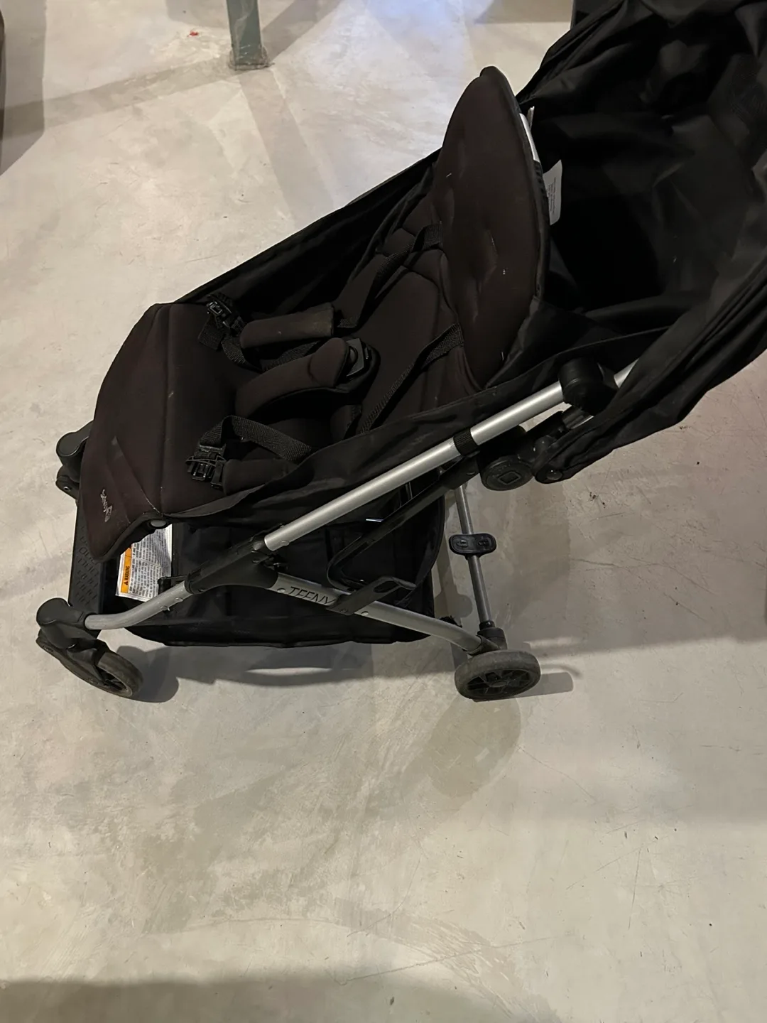 Teeny Lightweight Stroller thumbnail