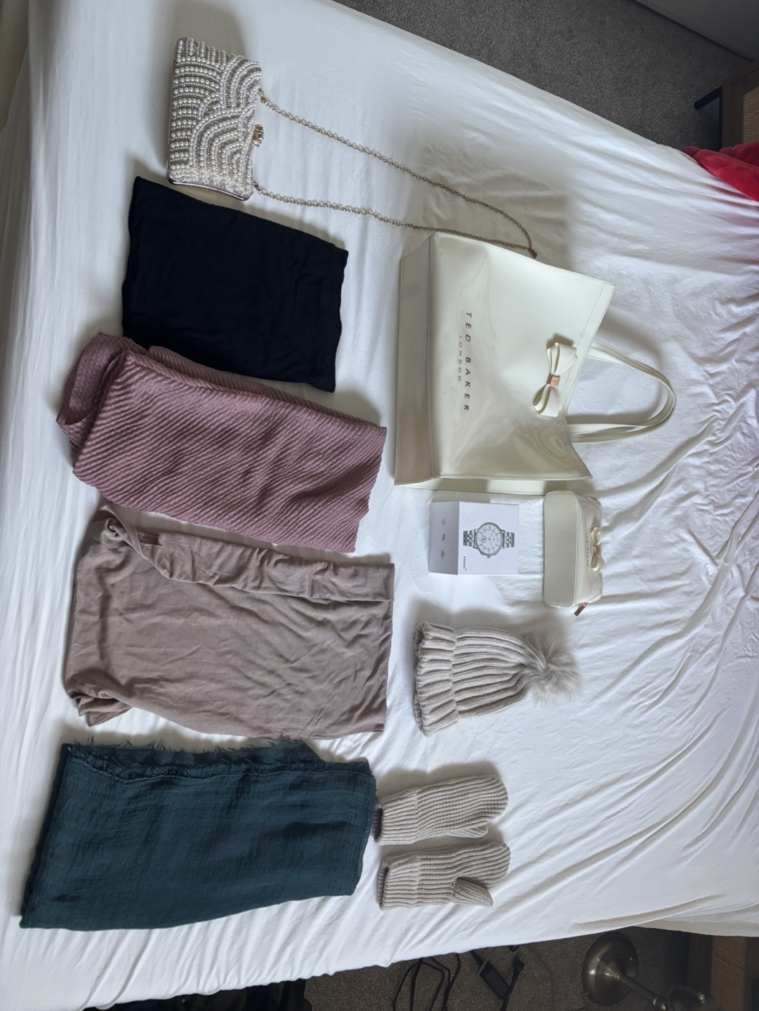 Women's Clothing Bundle: Tops, Bottoms, Dresses & Accessories