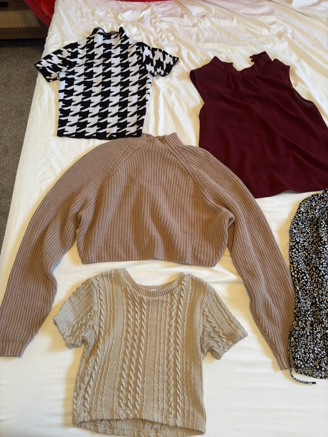Women's Clothing Bundle: Tops, Bottoms, Dresses & Accessories - photo 4