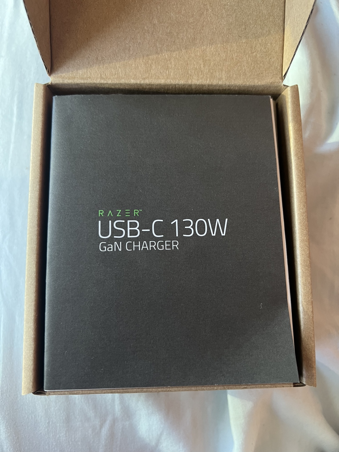 RAZER USB-C 130W GaN Charger - photo 2