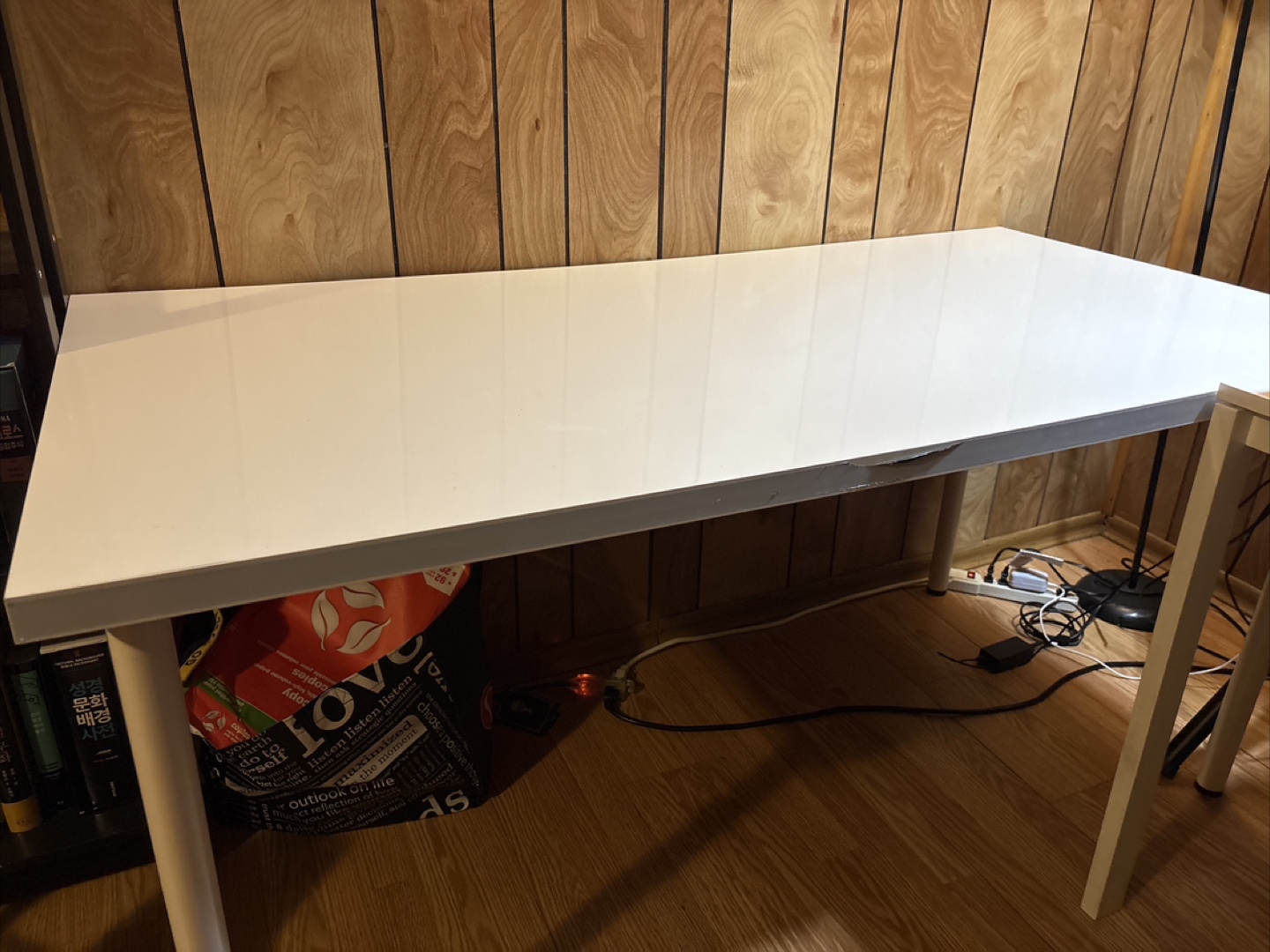 Ikea White Table