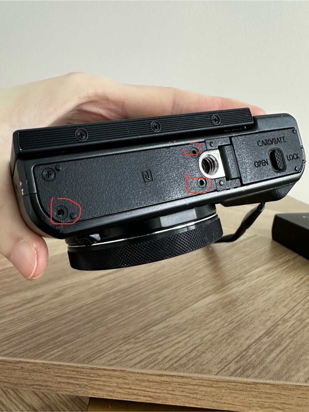 Canon PowerShot G7X Mark II Camera with Charger - photo 5