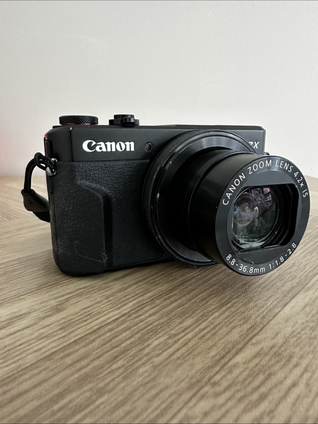Canon PowerShot G7X Mark II Camera with Charger - photo 2