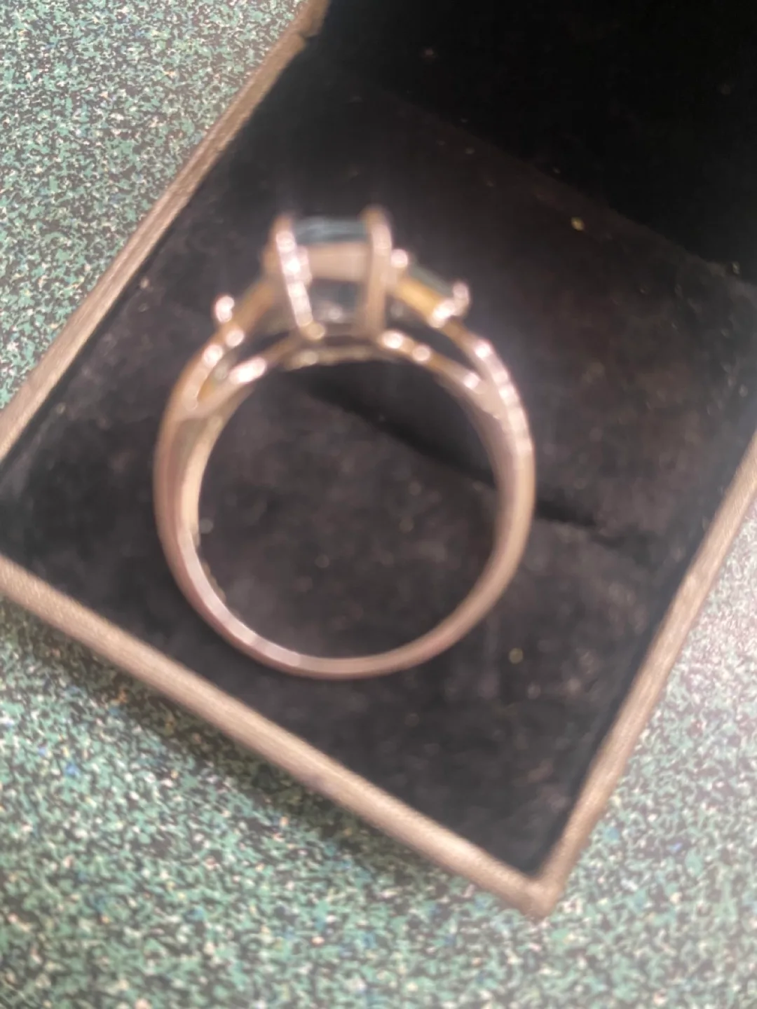 Aquamarine and Diamond Three-Stone Ring image indicator(3)