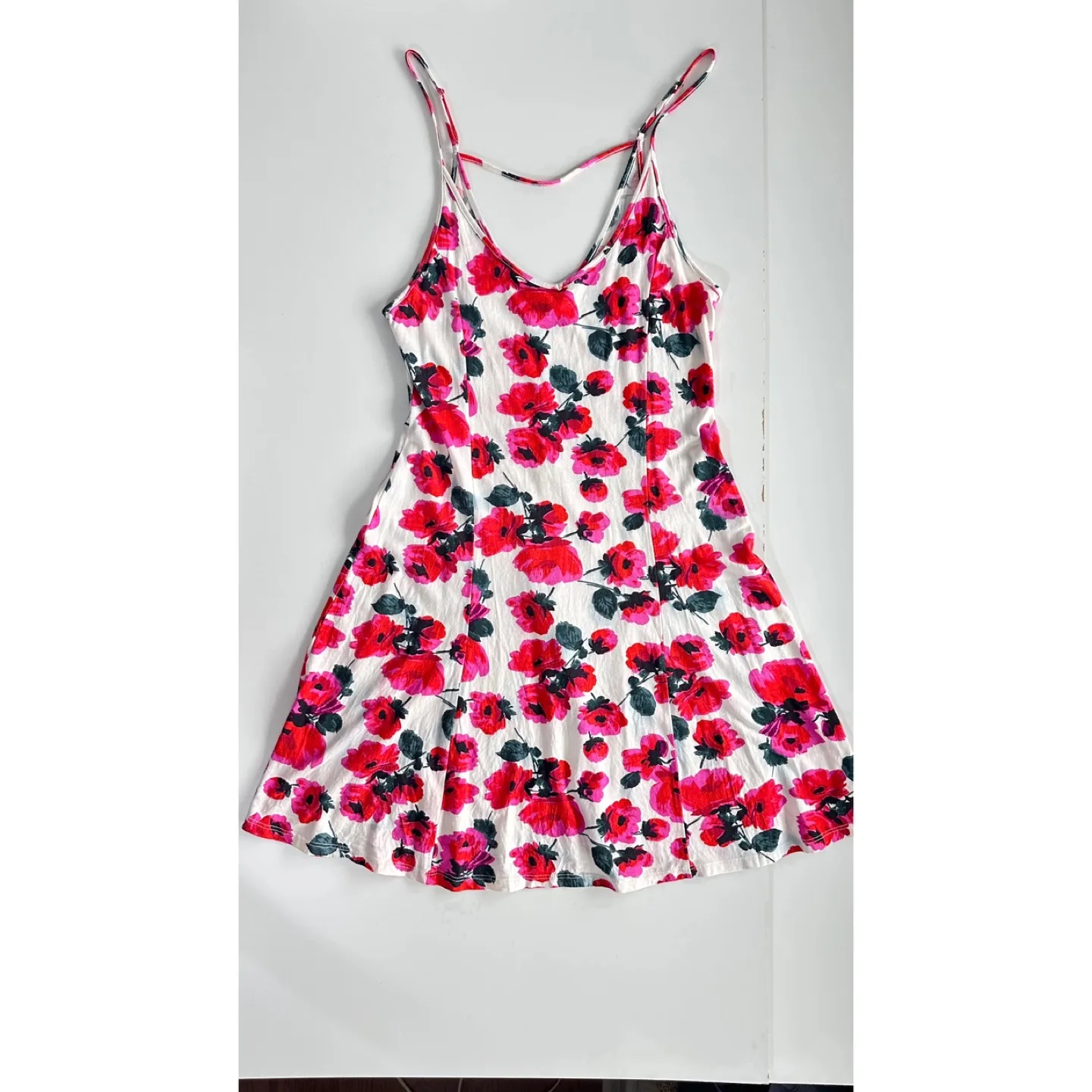 Billabong Floral skater dress size large image indicator(5)