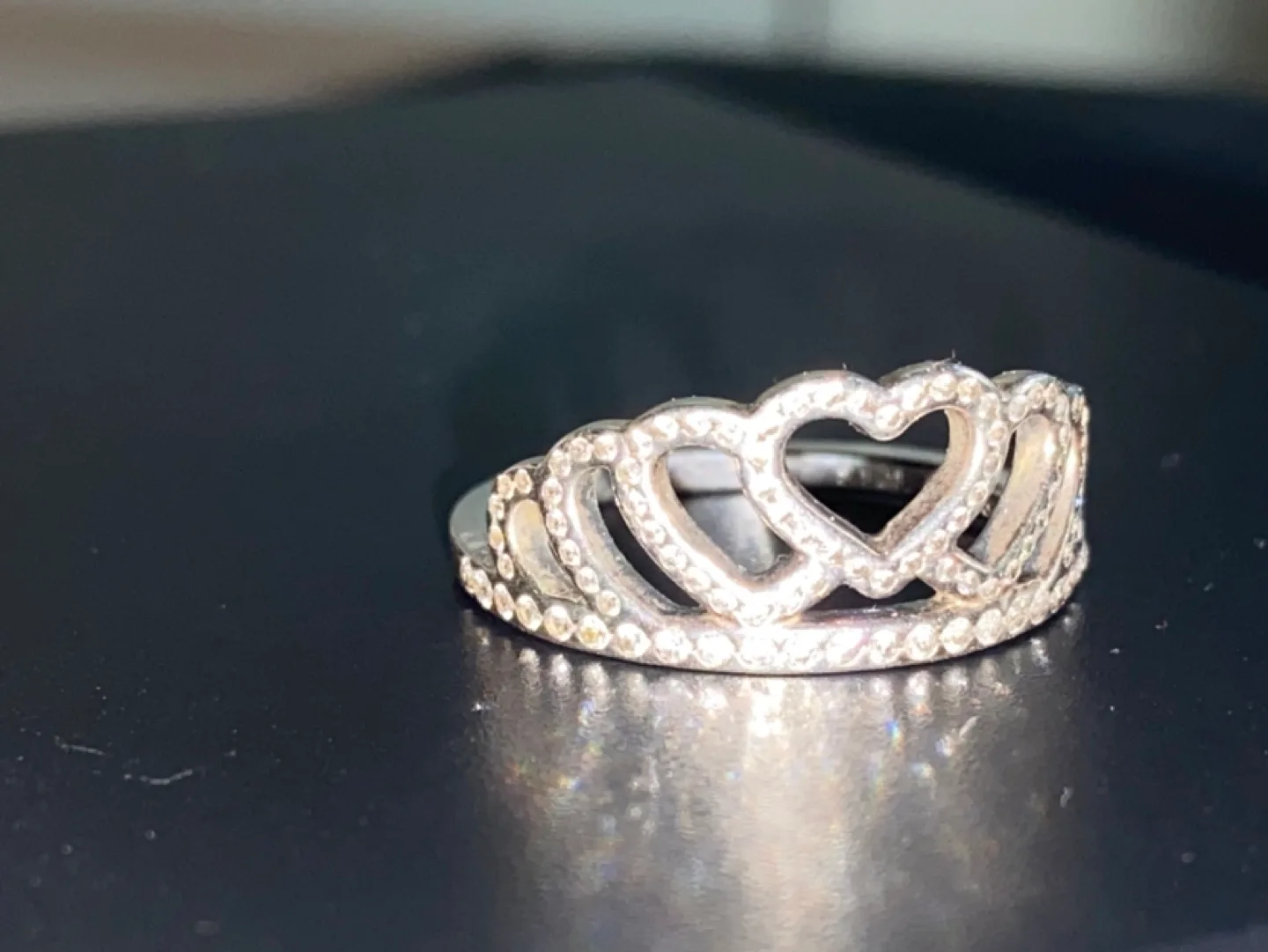 Authentic Pandora Tiara of Hearts Crown Ring image indicator(3)