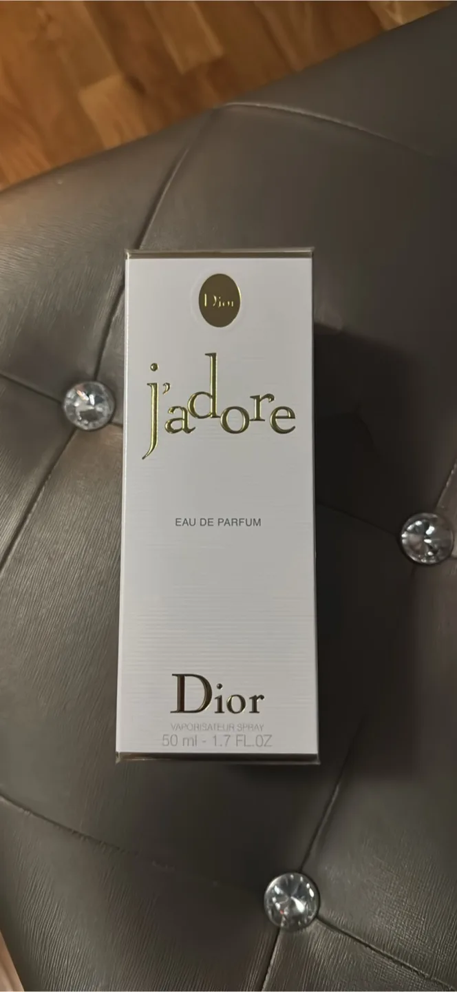 Dior J'adore Eau de Parfum 50ml thumbnail