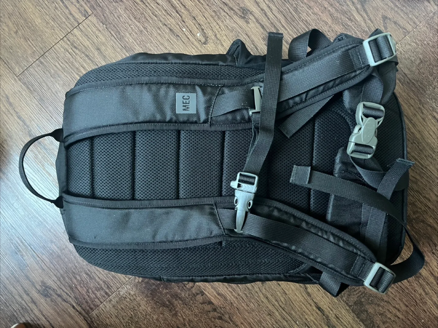 MEC 30L Campus Backpack Black image indicator(2)