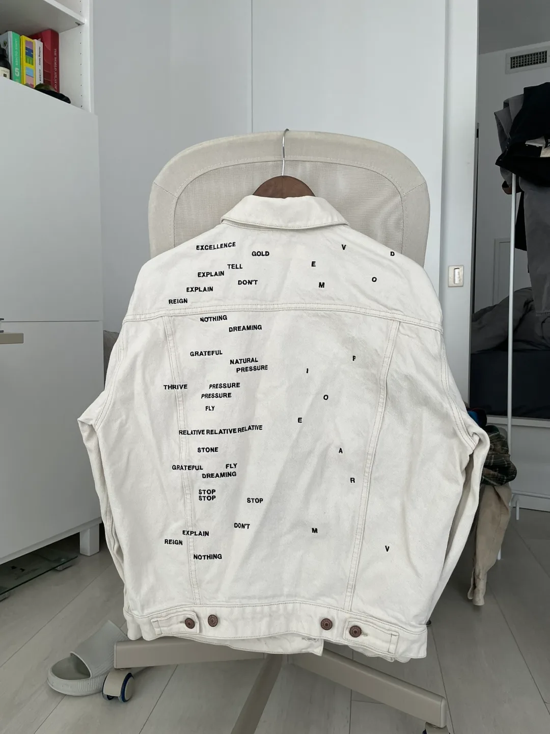 Topman cream-coloured denim jacket image indicator(2)