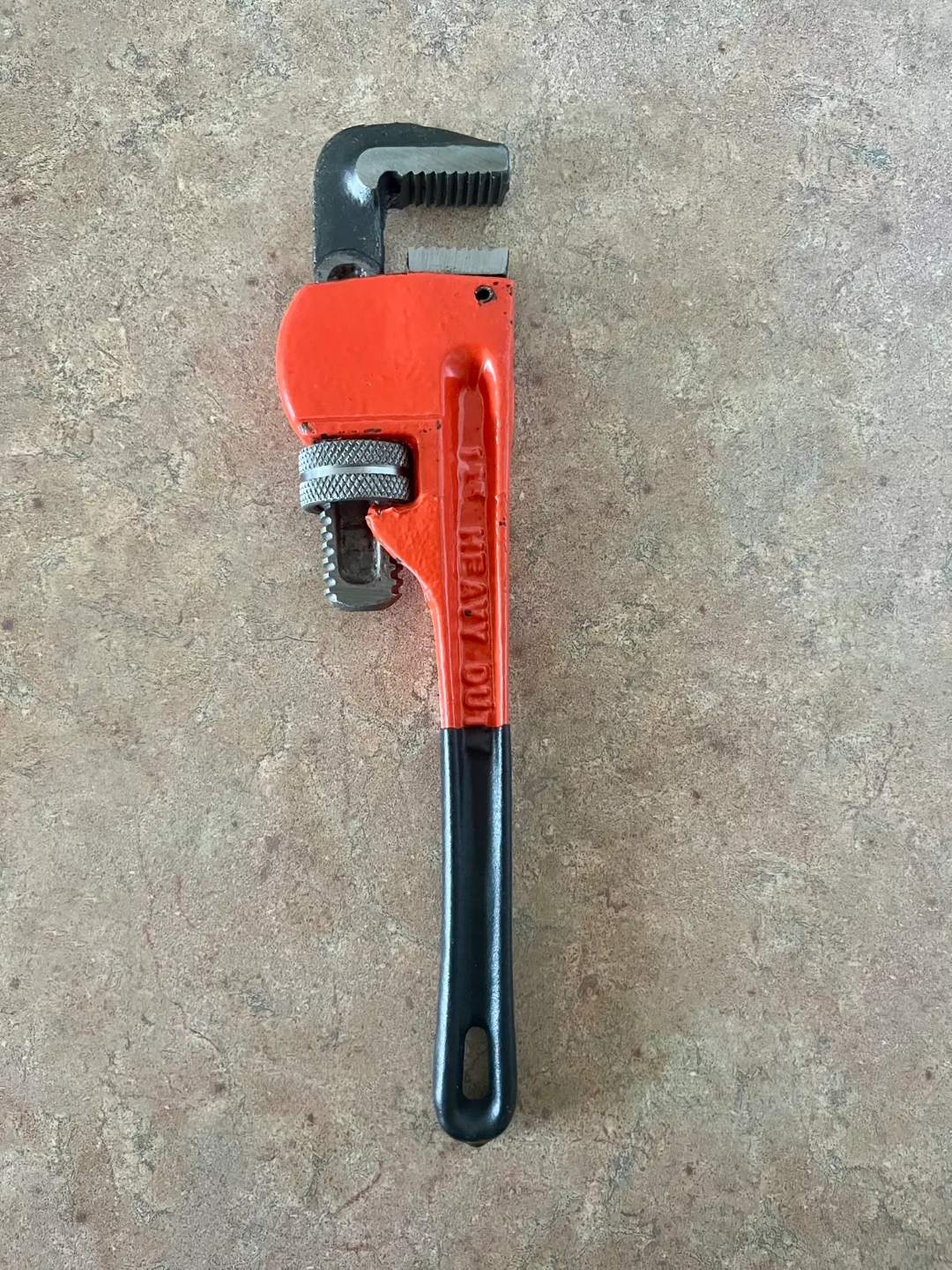 Heavy Duty Pipe Wrench 12” thumbnail