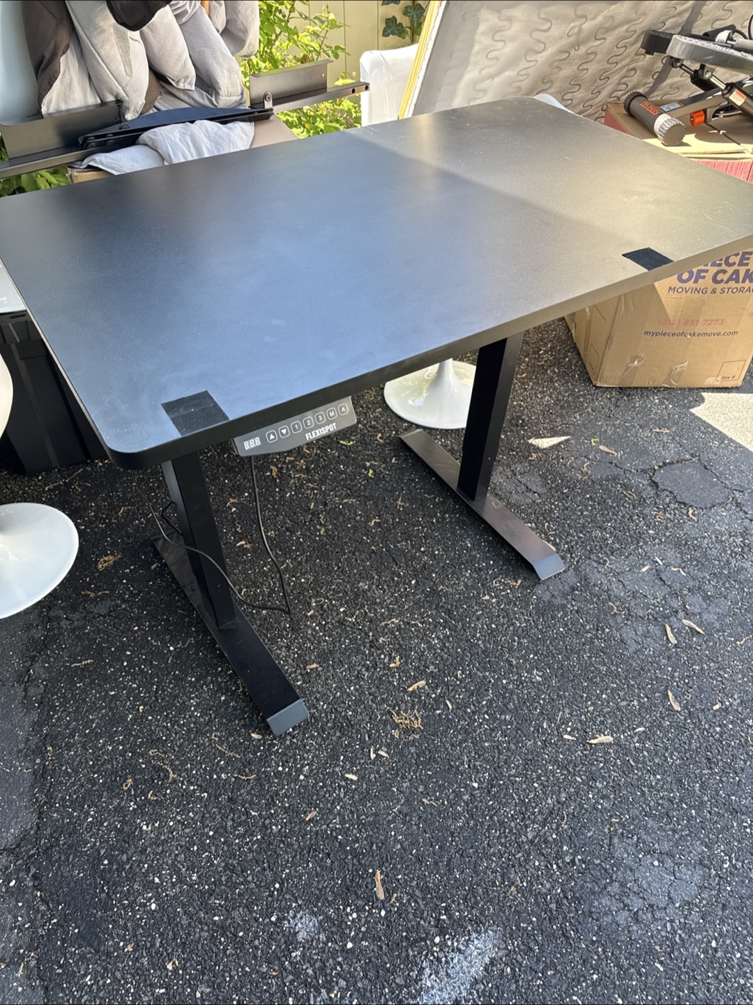 FlexiSpot Electric Standing Desk - photo 4