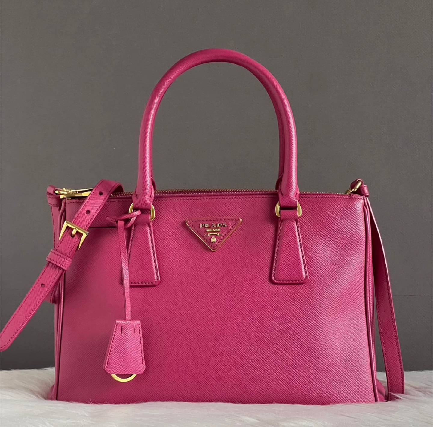 🎀 PRE-LOVED 🎀 Prada Saffiano Lux Medium Galleria Zip Tote - photo 2