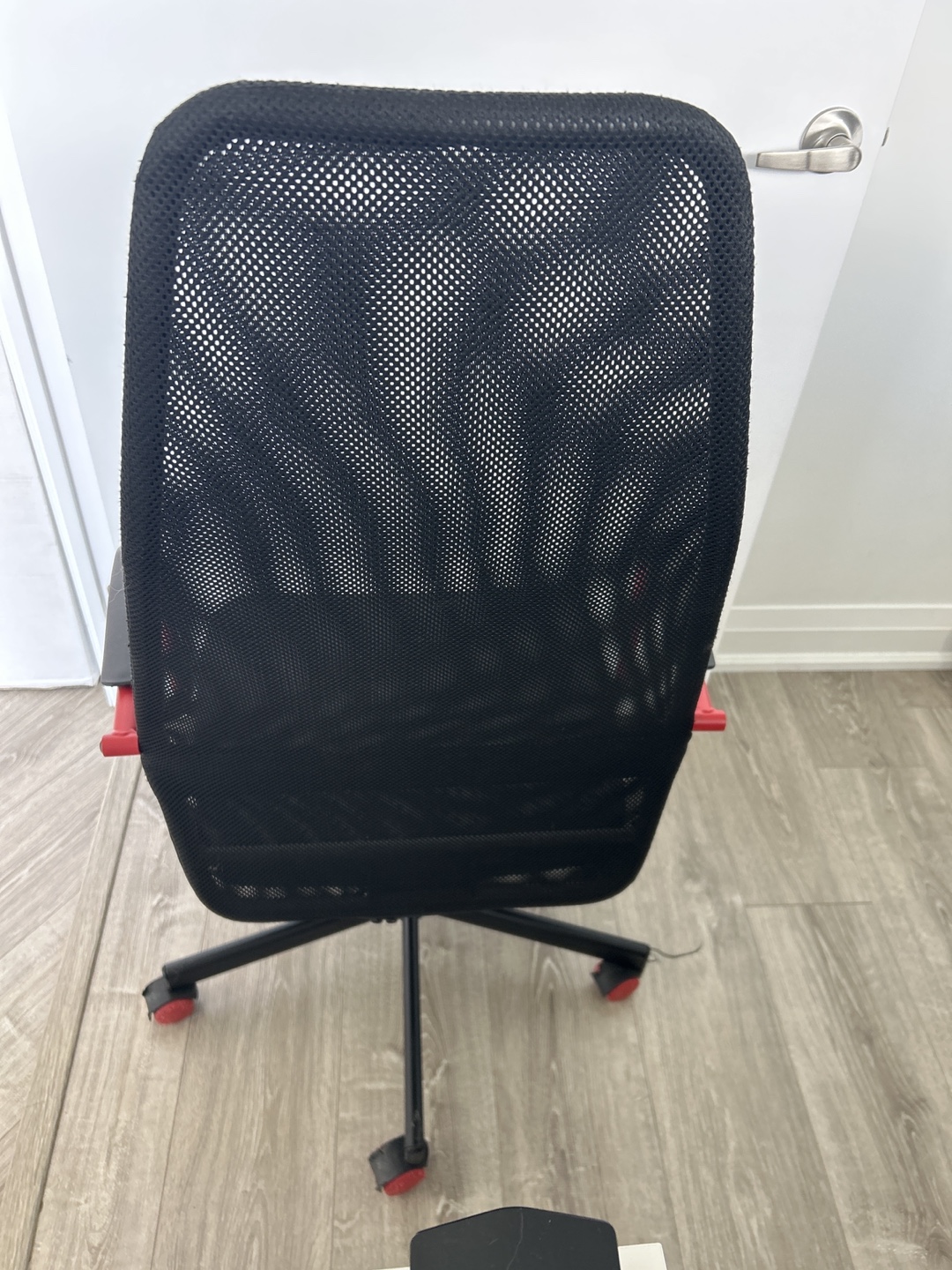 Black Mesh Office Chair with Red Accents - photo 2