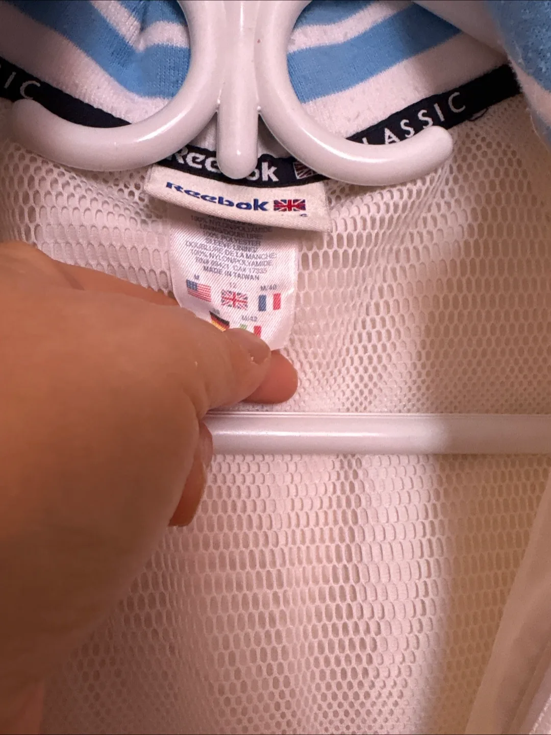 Vintage Reebok Classic Track Jacket Size M image indicator(2)