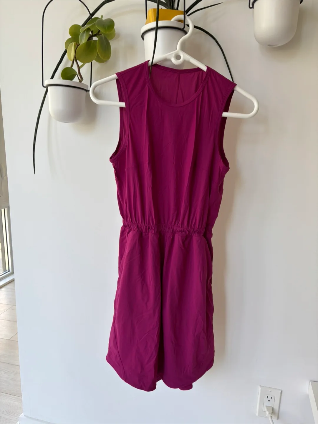 Lululemon light weight magenta purple dress image indicator(2)