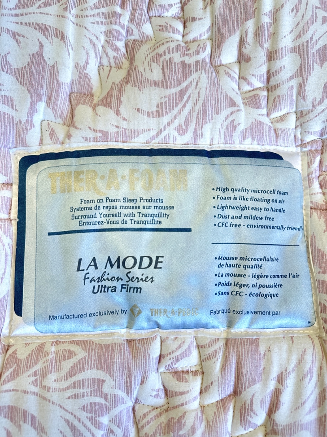 King Size Foam Mattress in Excellent Condition (CAN DELIVER) - photo 3