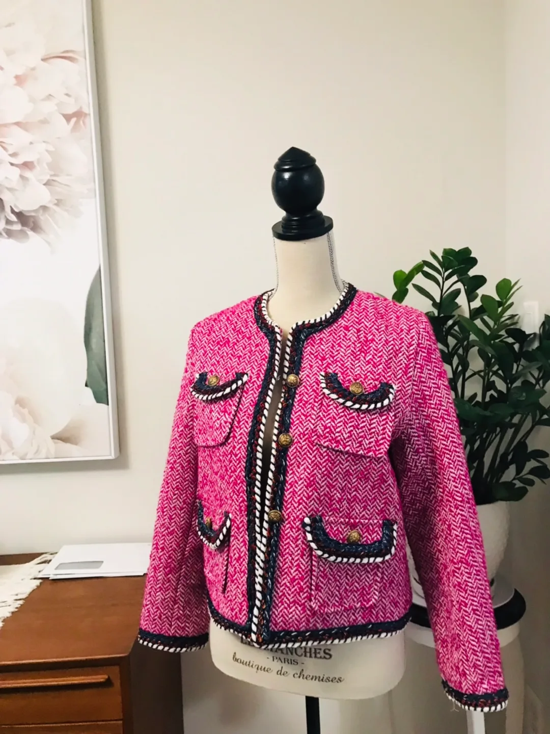 Closet clean out:Lululemon , Roots, j crew, citizen of humanity image indicator(2)