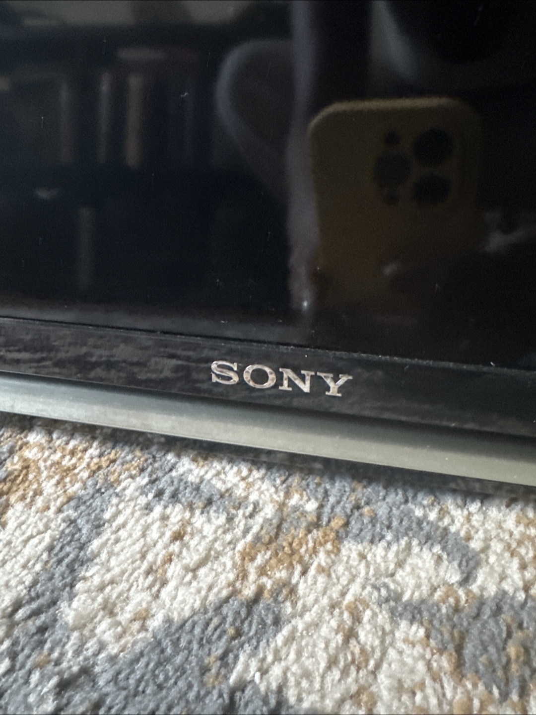 36” Sony Bravia LED TV - Excellent Condition - photo 2