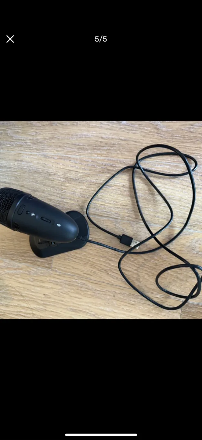 USB Condenser Microphone thumbnail