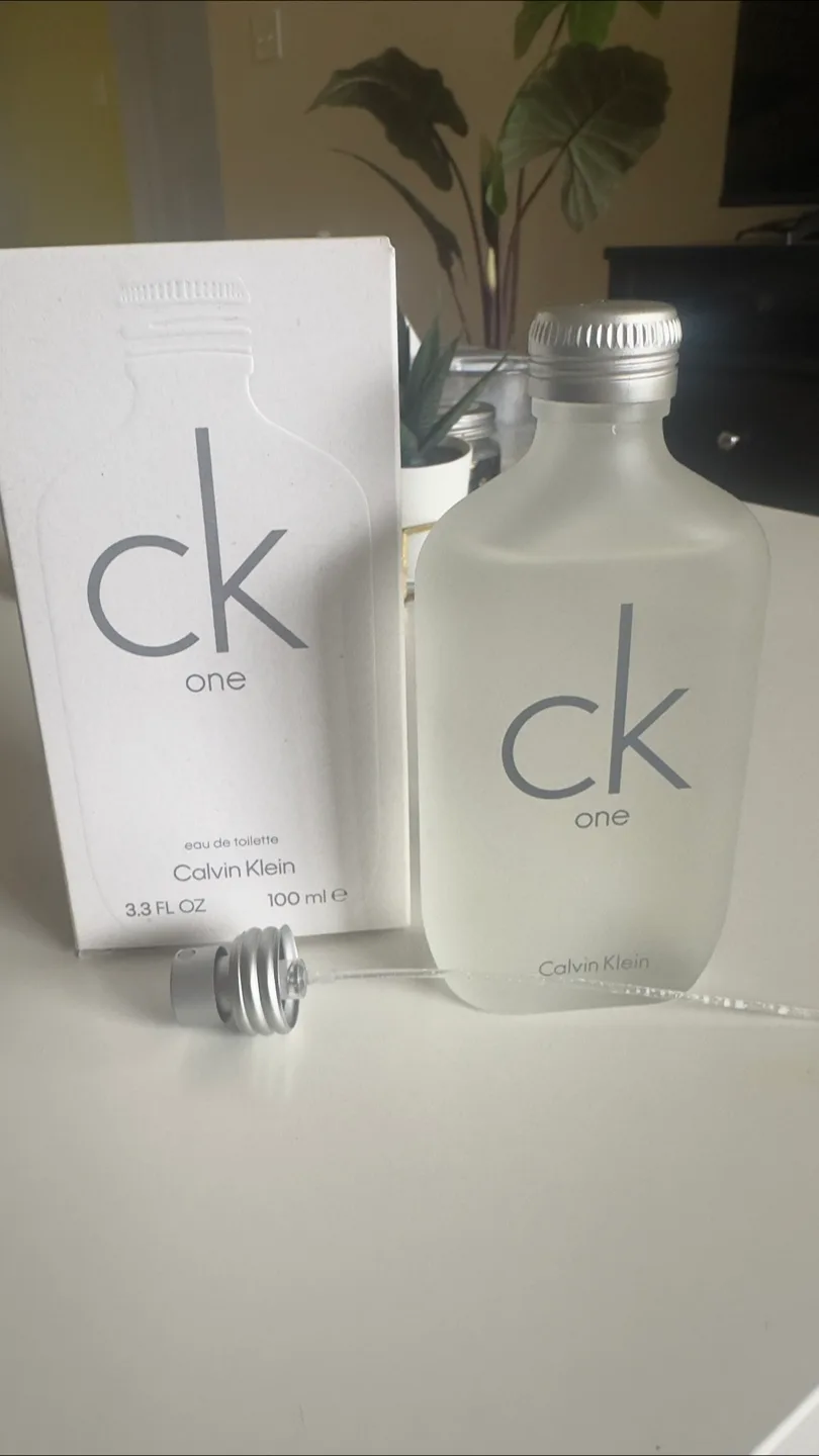 Brand New Calvin Klein CK One Eau de Toilette 100ml thumbnail
