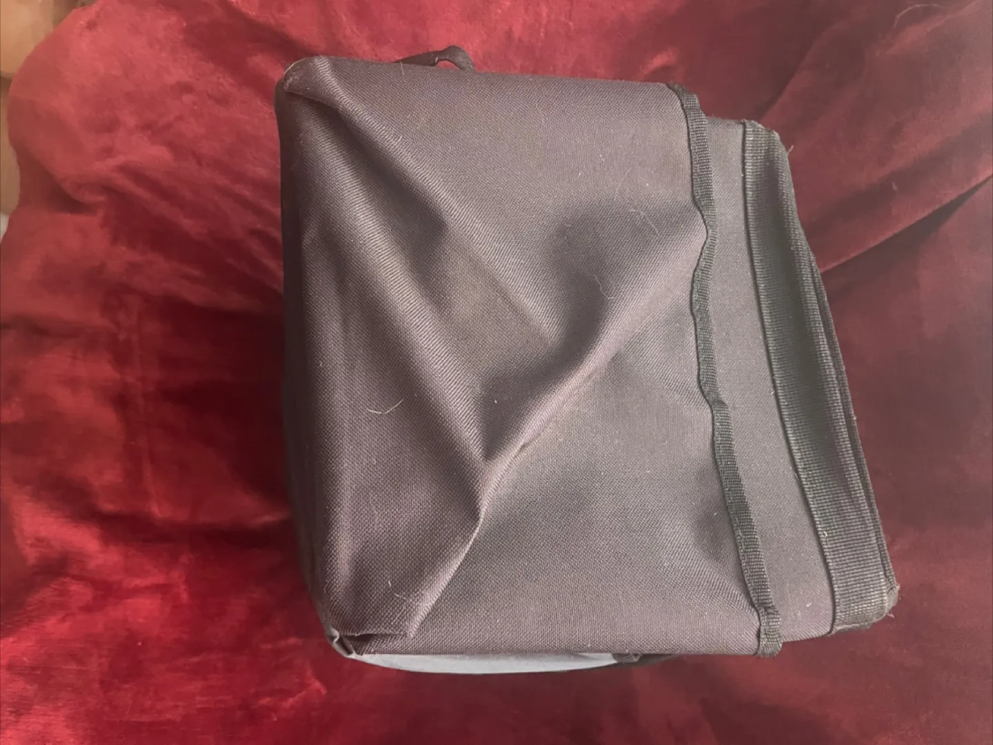 Black Pet Carrier Bag image indicator(4)