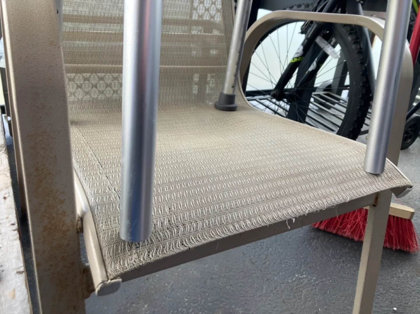 Shower Chair with Aluminum Legs- 2 back grips, missing front 2. image indicator(2)