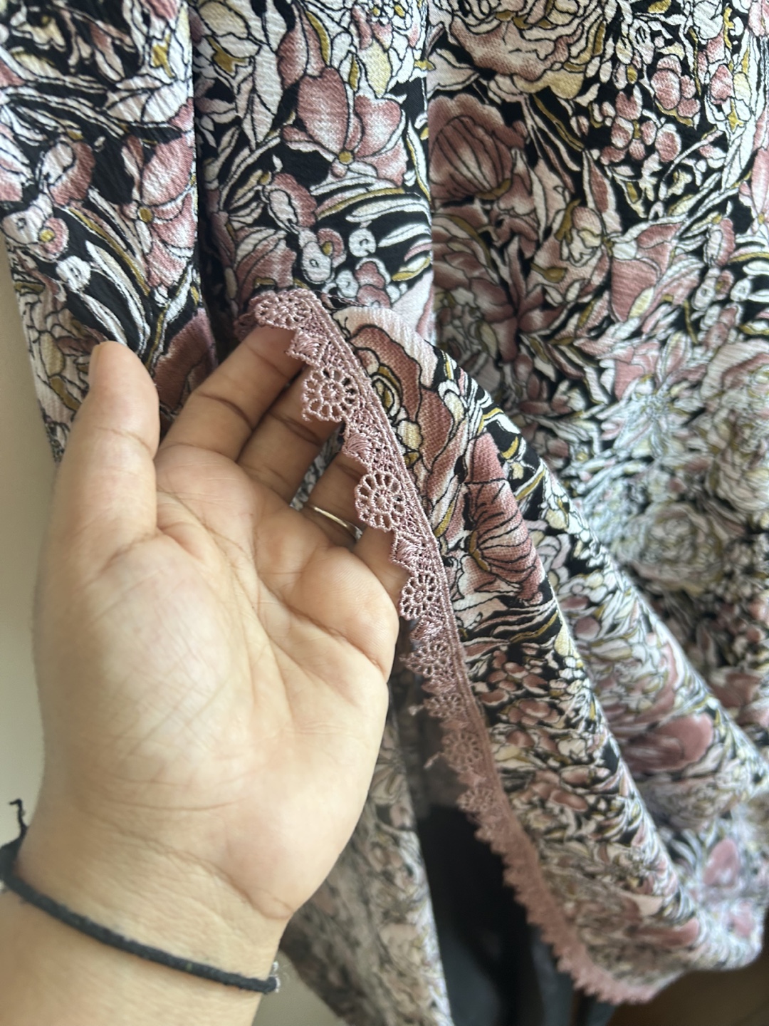 Floral midi dress with puff sleeves - photo 3
