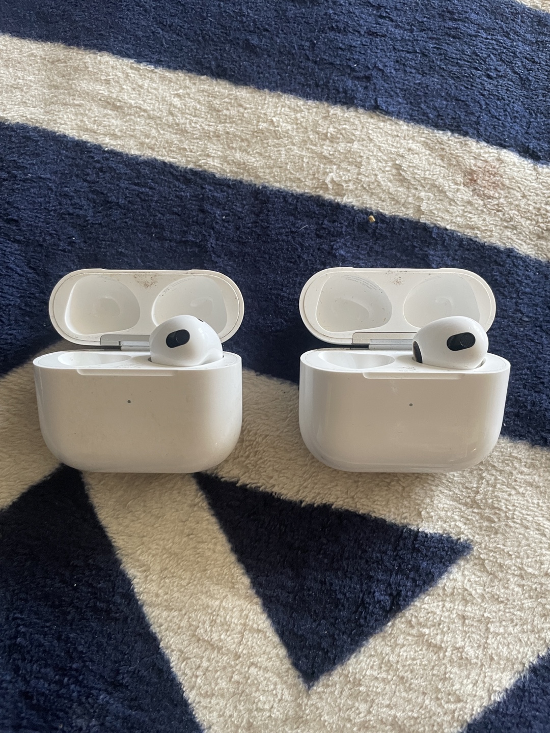 Two Pairs of Apple AirPods - photo 2