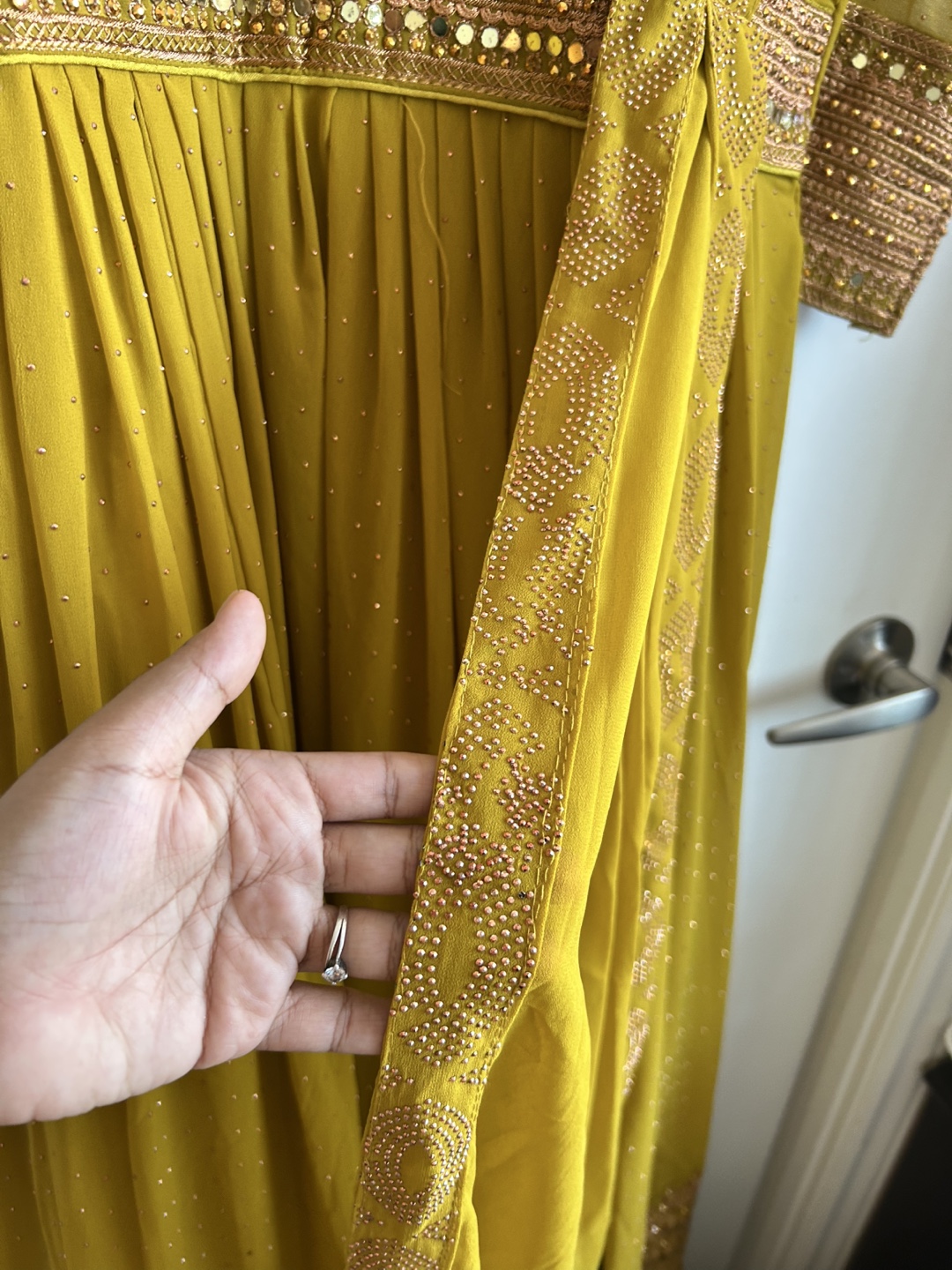 Brand new Mustard Yellow Embroidered Anarkali Suit - photo 3