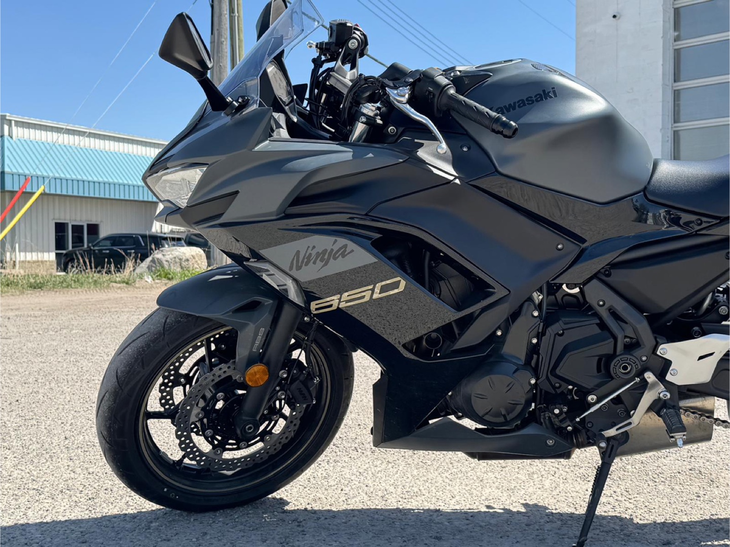 2024 Kawasaki Ninja EX650 - photo 3