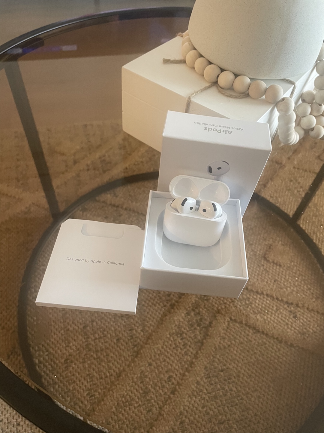 Apple AirPod 4 (Noise Cancellation) - photo 2