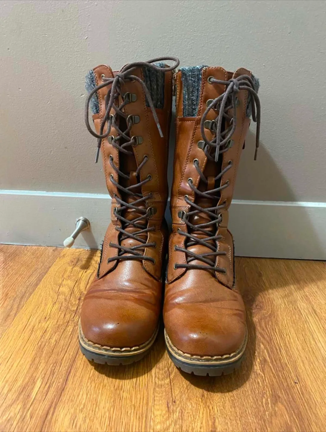 Denver Hayes Womens' winter boots - size 8.5 thumbnail