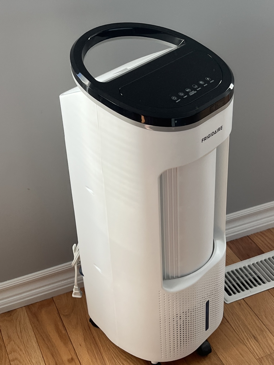 Frigidaire Air Cooler EC200WF - photo 5