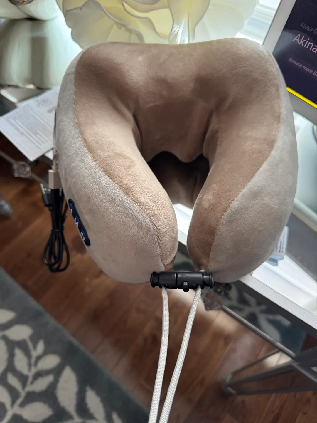 Neck Massage Pillow image indicator(4)