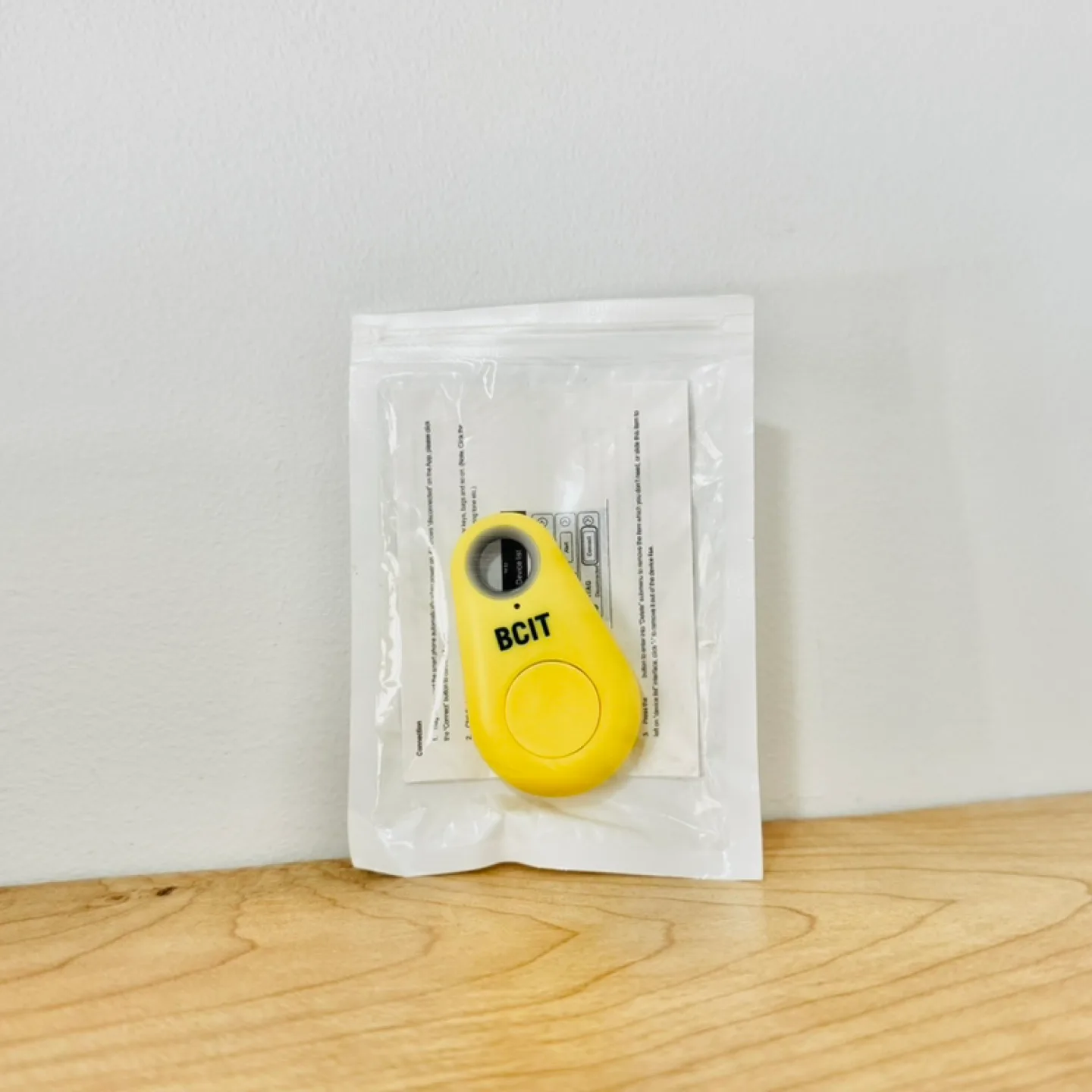 Smart Tracker Tag - Yellow 🧡 image indicator(2)