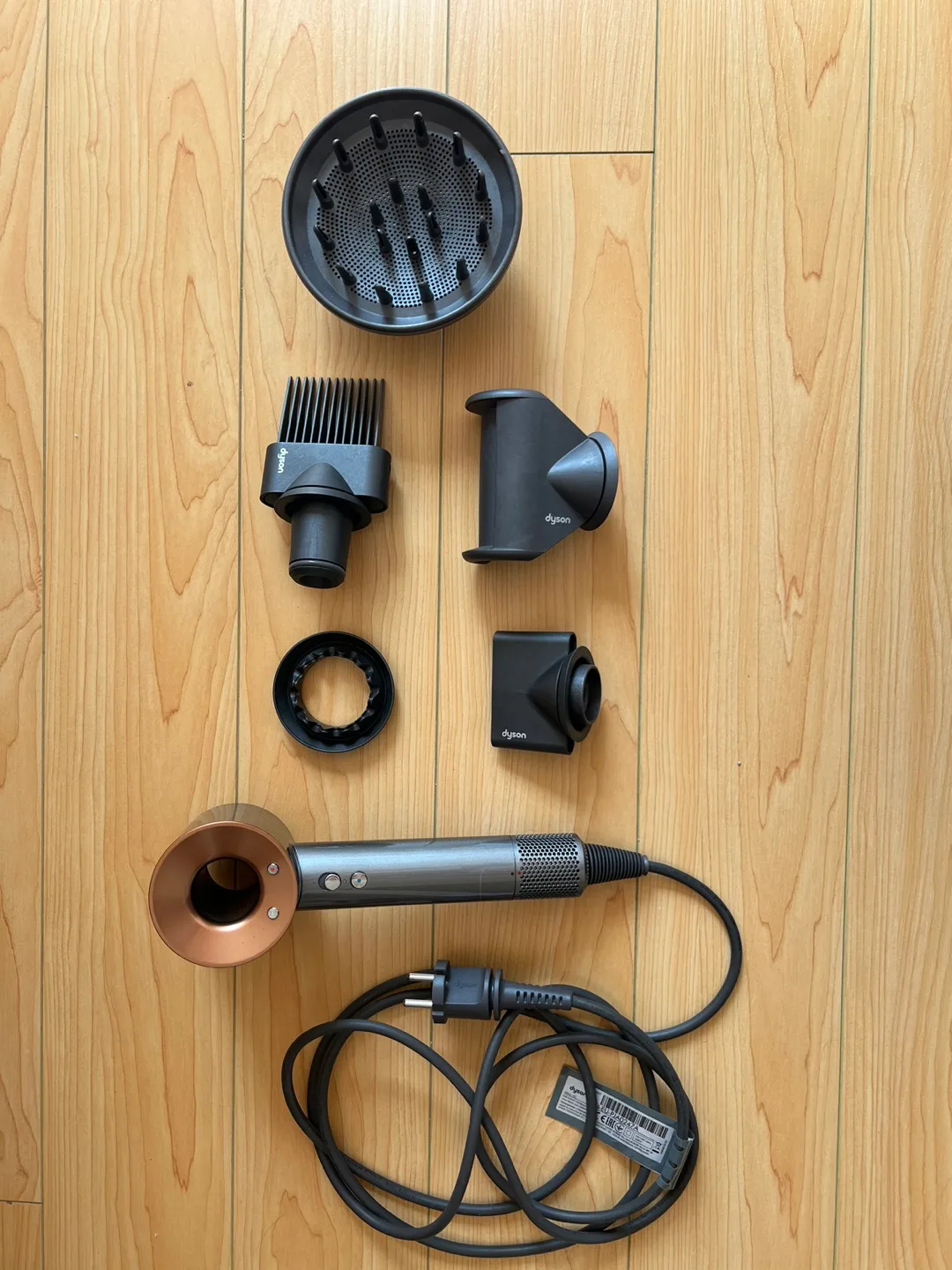 EUROPEAN 220-240V Dyson Supersonic Hair Dryer - Copper/Nickel thumbnail