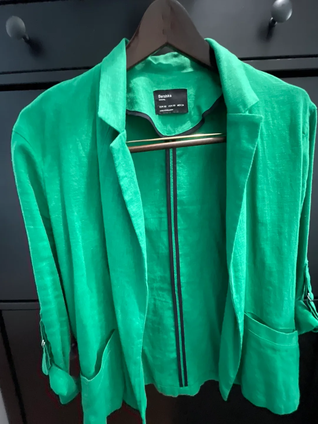 Bershka Green Linen Blazer - Size XS (Fits S-M) image indicator(2)